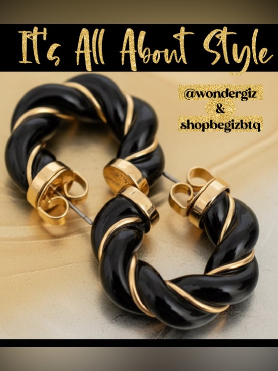 Tory Burch Jewelry - NWT Authentic Tory Burch Black and Gold Textured Rope Hoop Earrings
